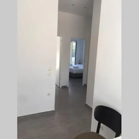 House Phos * Naoussa